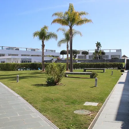شقة Townhouse Em Condominio Com Piscina E Jardim تافيرا